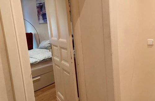 Charlottenburg Apartment | City West Berlin