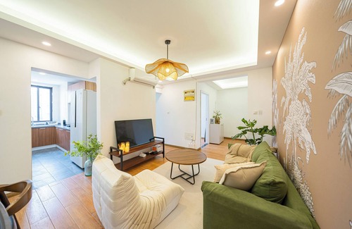 Changshou Road Apartment | CityHome