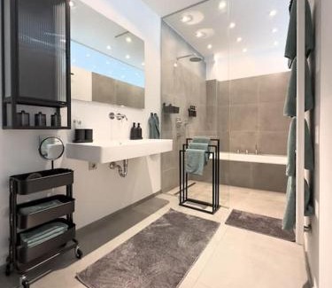 Hochfeld Apartment | CityLoft - Augsburger Innenstadt-Bismarckviertel - kostenloser Tiefgaragenstellplatz