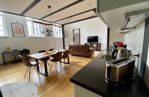 Mitte Apartment | Cityloft Gold - im Zentrum. Inkl. Parken, Netflix