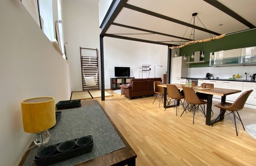 Mitte Apartment | Cityloft Gold - im Zentrum. Inkl. Parken, Netflix