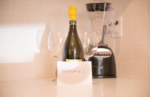 Burbank Apartment | Cityscape Lodging
