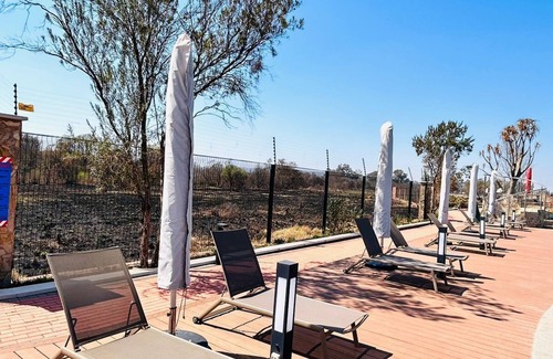 Tshwane Apartment | Cityscape Luxurious Apartment 3