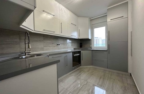 Alipasin Most Apartment | Cityscape Penthouse - A beautiful modern penthouse