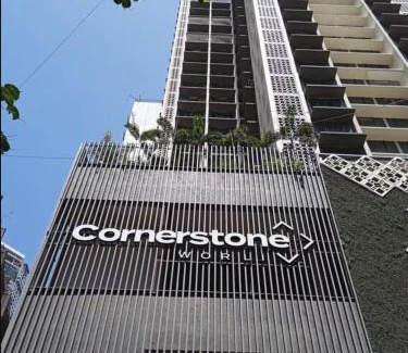 Worli House | CityView Room in Worli High-Rise