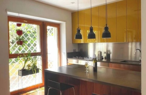 Quartiere Coppede Apartment | Civic1, charming family accommodation with garden