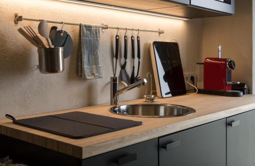 Costa Volpino Apartment | CIVICO 2