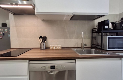 Parella Apartment | Civicocinque House - Cozy one-bedroom apartment adjacent to Subway