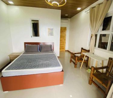 Bagalangit Bed & Breakfast | CJ's Place Mabini