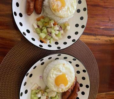 Bagalangit Bed & Breakfast | CJ's Place Mabini