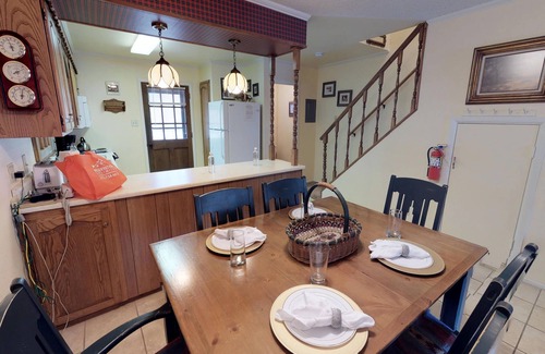 Red River Apartment | Claim Jumper #4 Townhouse with High Speed Wifi