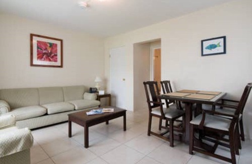Warwick Apartment | Clairfont, Jobson's Cove/Warwick Long Bay/Horseshoe Beach - APARTMENT 4