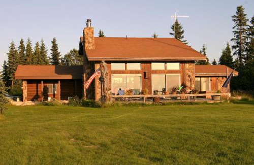 Clam Gulch Hotel | Clam Gulch Lodge