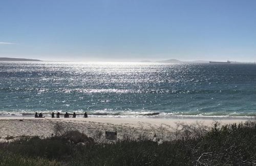 Calypso Beach Apartment | Clam Lagoon