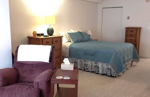 Whittaker Condo | CLAM LAKE CONDO #02 Close to Torch Lake
