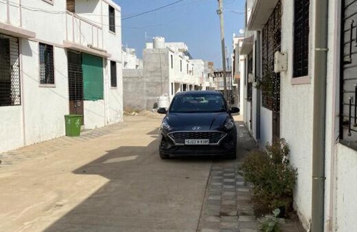 Rajpipla Apartment | Clamber Homestay