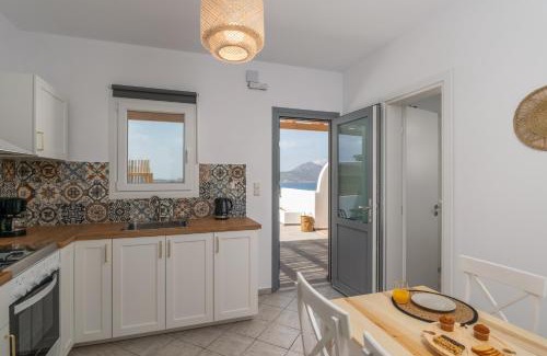 Milos House | Clara Terra