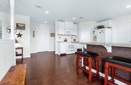 San Marcos House | Clare House I Couples, Stargazing