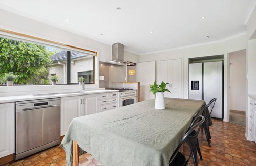 Solway House | Clarendon Estate - Masterton Holiday Home