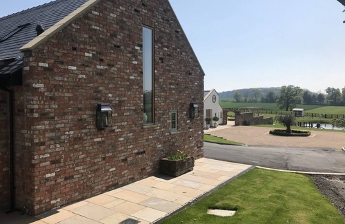 Knaresborough Apartment | Clareton Farm Farmhouse
