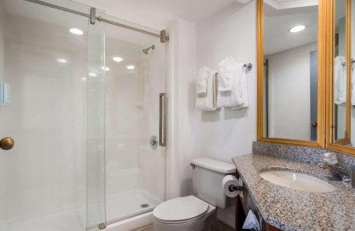 Grand Rapids Hotel | Clarion Inn & Suites Grand Rapids Airport