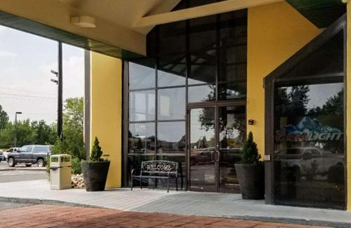 Fort Collins Hotel | Clarion Inn