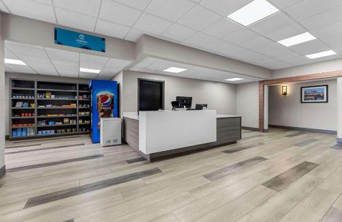 Franklin Hotel | Clarion Pointe Franklin - Nashville Area