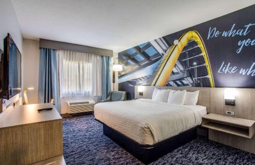 Franklin Hotel | Clarion Pointe Franklin - Nashville Area