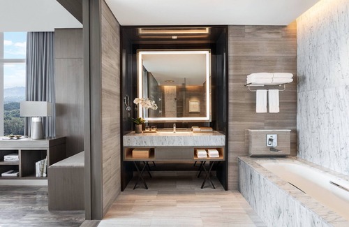 Clark Hotel | Clark Marriott Hotel
