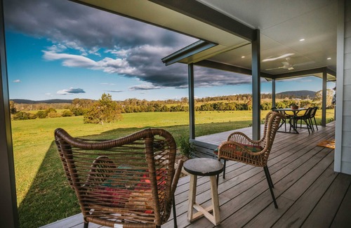 Clarence Town Cottage | Clarries's Green Farm Stay - The Dairy