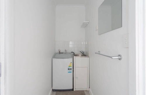 Latrobe House | Classic 1800s Charmer with WiFi and Parking