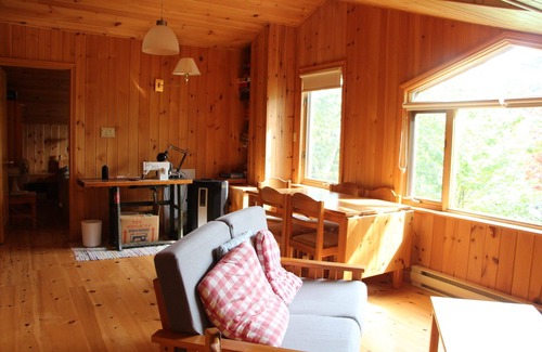 Dysart et al Cottage | Classic 4 bedroom Pine Cottage