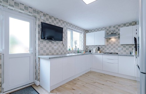 Wirral House | Classic 4Bedroom House in Wirral| Sleeps 9