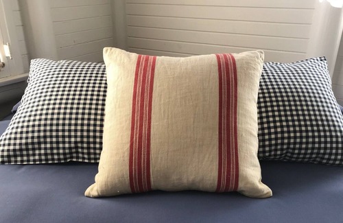 Happy Hill Cabin | Classic Antique Cabin in Cambria - near ocean and forest