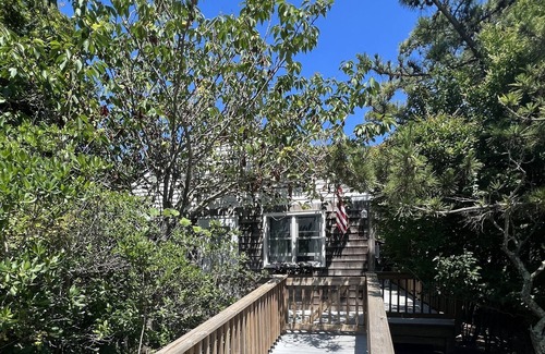 Fair Harbor Cottage | Classic Beach House & Cottage!