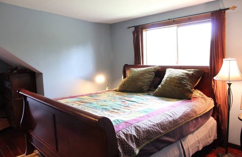 King House | Classic Bungalow in NE Portland for Extended Stay