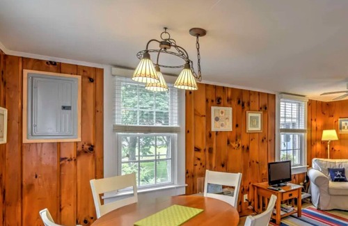 Campground Landing Cottage | Classic Cape Cod Cottage - 100 yards to Cape Cod Bay