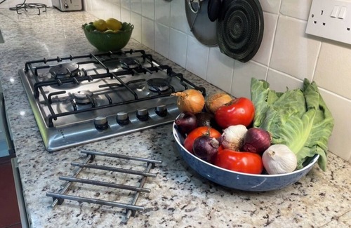 Wooburn Moor House | Classic Chilterns Cottage in lovely countrysiden