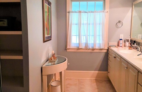 Wilmington House | Classic, Comfortable, Convenient - the best of Old Wilmington