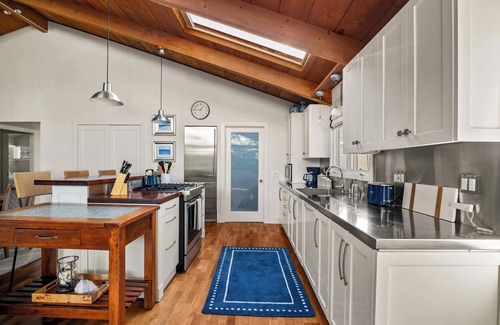 La Jolla Shores House | Classic Cottage in the Heart of La Jolla Shores
