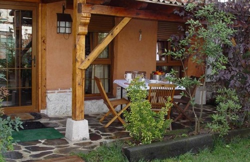 Olmedo Hotel | Classic Double Room: Double studio, with capacity for two people.