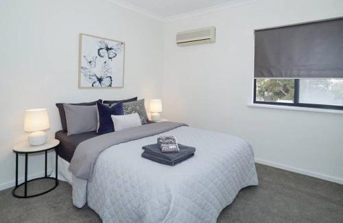 East Perth Apartment | Classic East Perth - Close To Optus Stadium