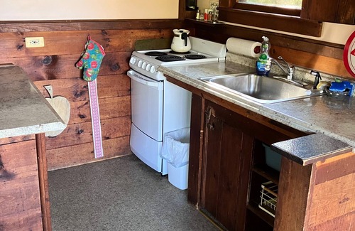 Belmont Cabin | Classic Green Mountain Cabin