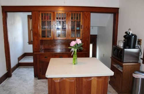 Lincoln House | Classic home by Memorial Stadium