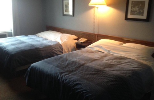 Melville Hotel | Classic Inn