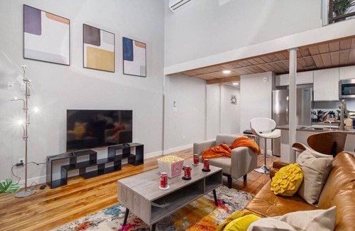 Providence Apartment | Classic Italian Getaway Loft | Providence Gem