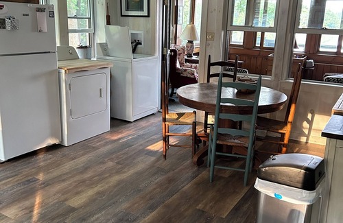 Rindge House | Classic Lakefront Family Summer Home