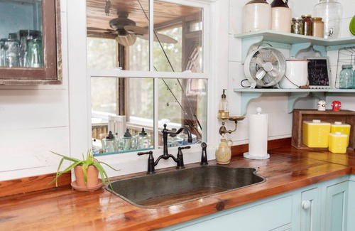 Modoc Cottage | Classic Lakeside Cottage