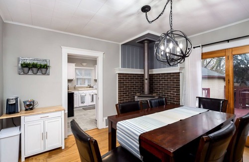 Lansing House | Classic Lansing Home: In the middle of everything