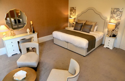 Farington Hotel | Classic Lodges - Farington Lodge